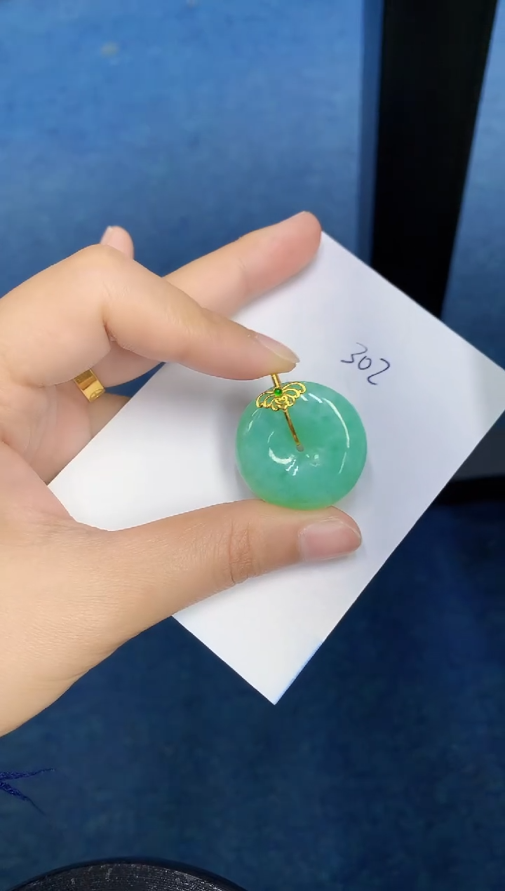 【闪购商品】翡翠颈饰18K金镶嵌000000000