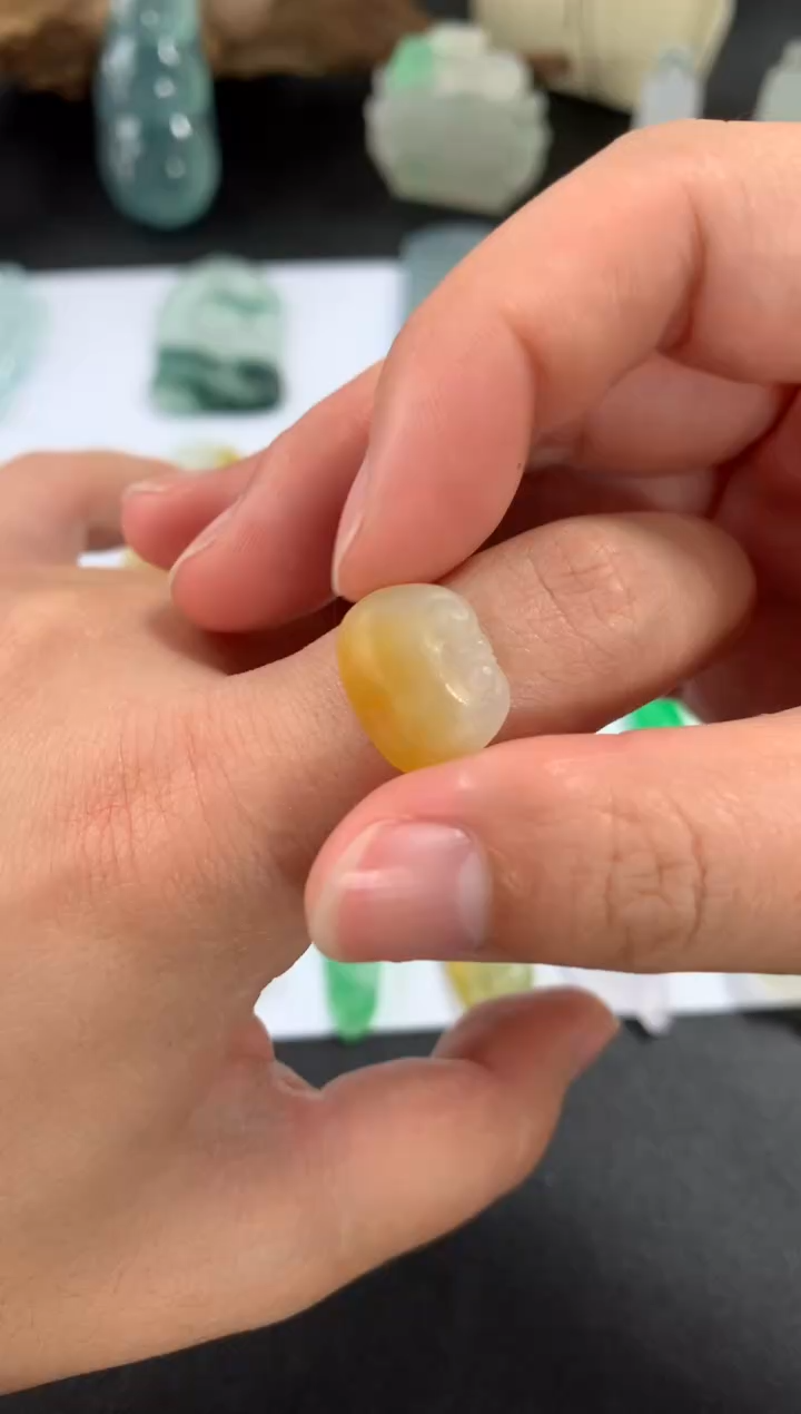 【闪购商品】定制翡翠未镶嵌翡翠