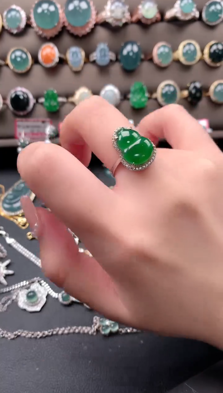 【闪购商品】翡翠戒指银S925镶嵌52141