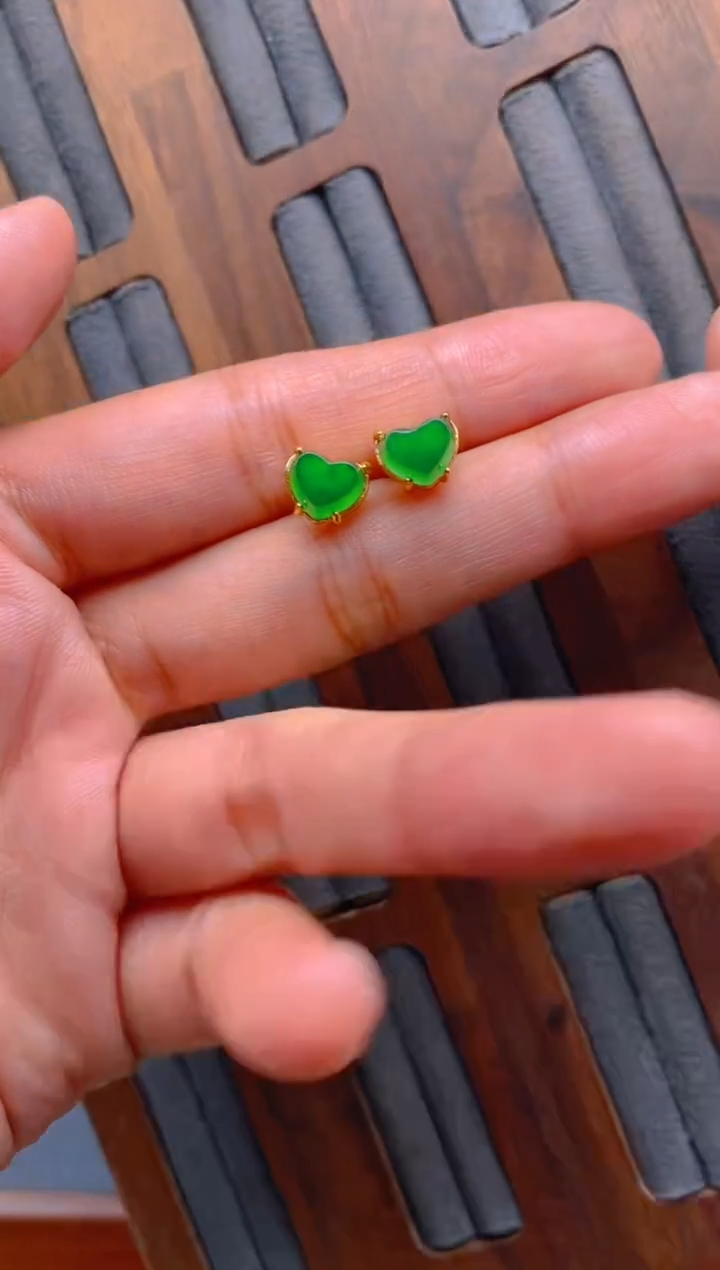 翡翠银S925镶嵌耳饰爱心耳钉