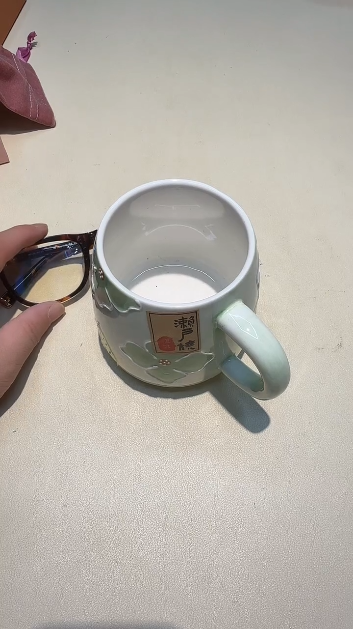 瓷片如图所示AAAAAAAAAAA879