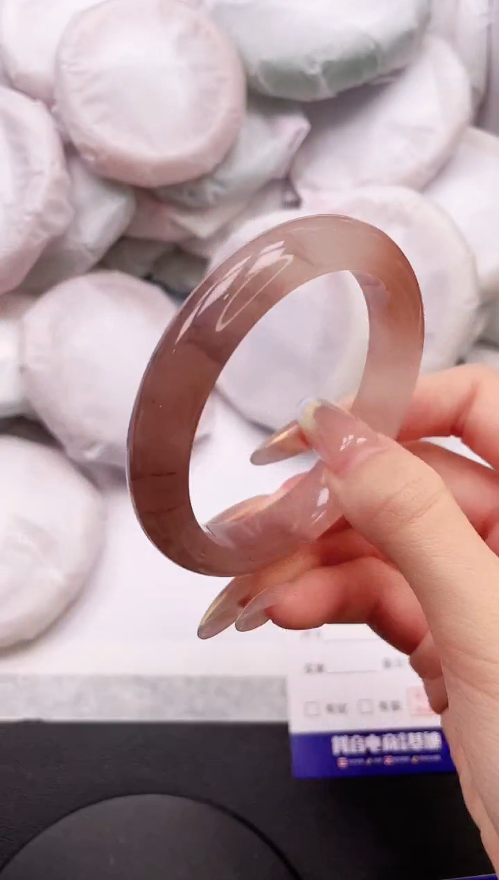【闪购商品】石英质玉手镯未镶嵌4K445-56
