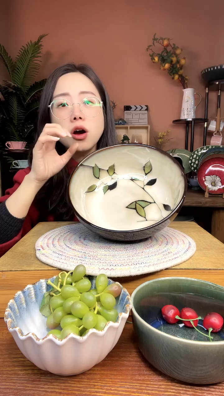 陶瓷9英寸手绘竹叶汤碗 微瑕疵