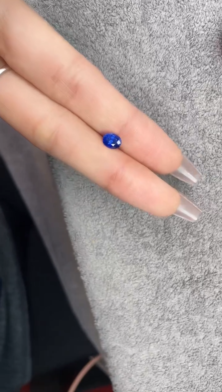 【闪购商品】蓝宝石裸石未镶嵌0.954ct   