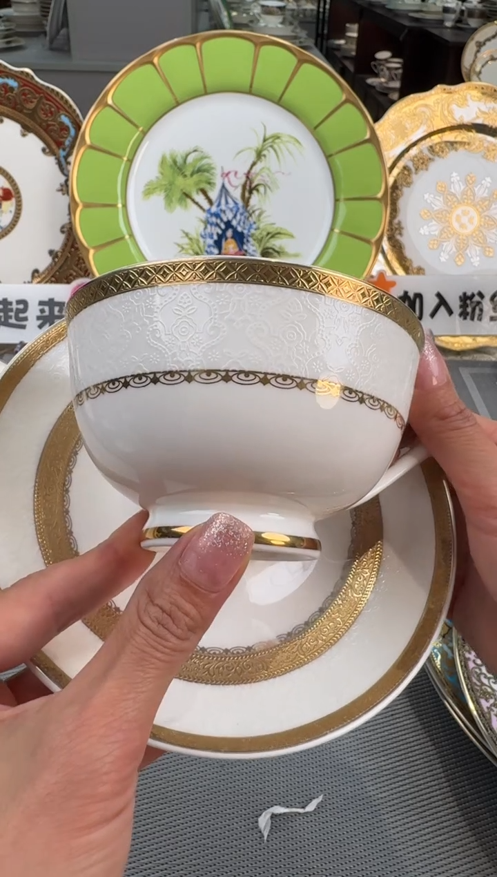 【闪购商品】瓷片220毫升杯碟福利款 微瑕