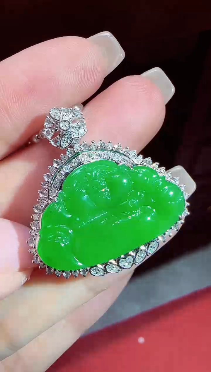 【闪购商品】翡翠吊坠(不含链)18K金镶嵌佛公