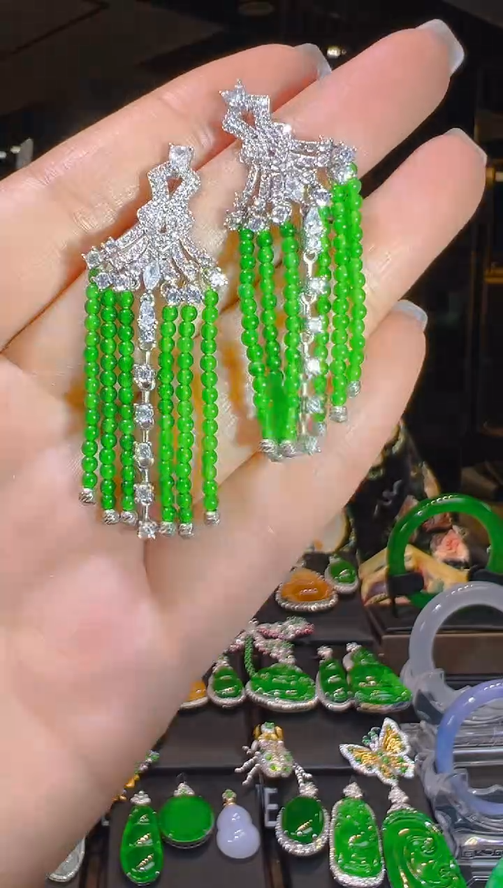 【闪购商品】翡翠耳饰银S925镶嵌008（多样性发货）