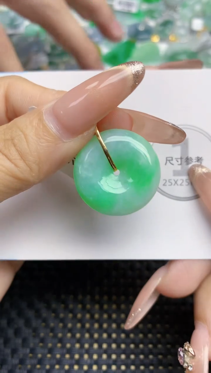 颈饰18K金镶嵌翡翠天然缅甸A货翡翠百元以上9元证书费自理