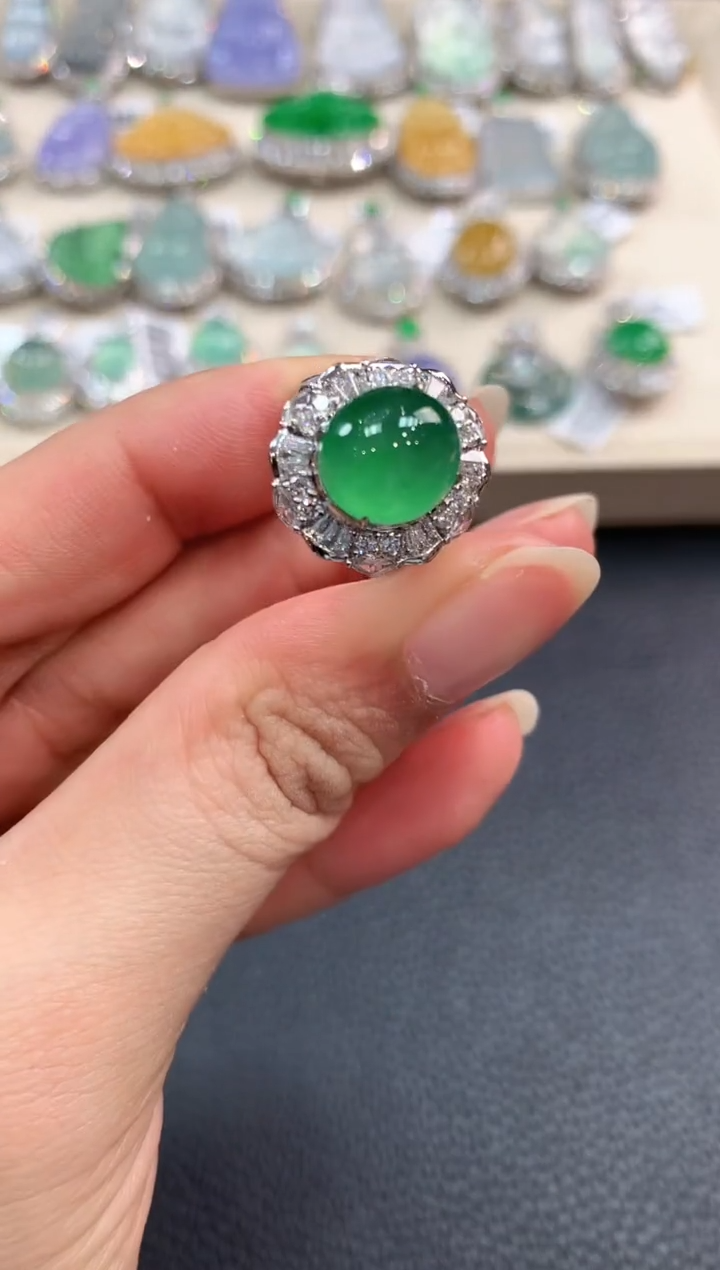 【闪购商品】翡翠戒指18K金镶嵌n39       