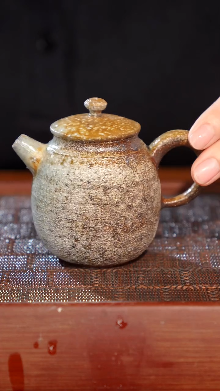 陶瓷奢瓷/瑞寅柴烧茶器（壶）0031 微瑕