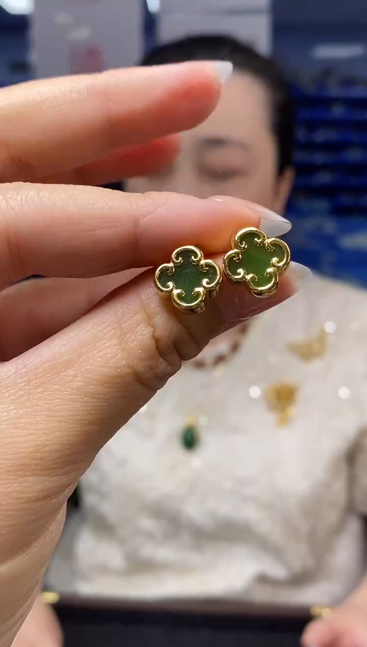 银S925镶嵌和田玉耳饰EZ3671