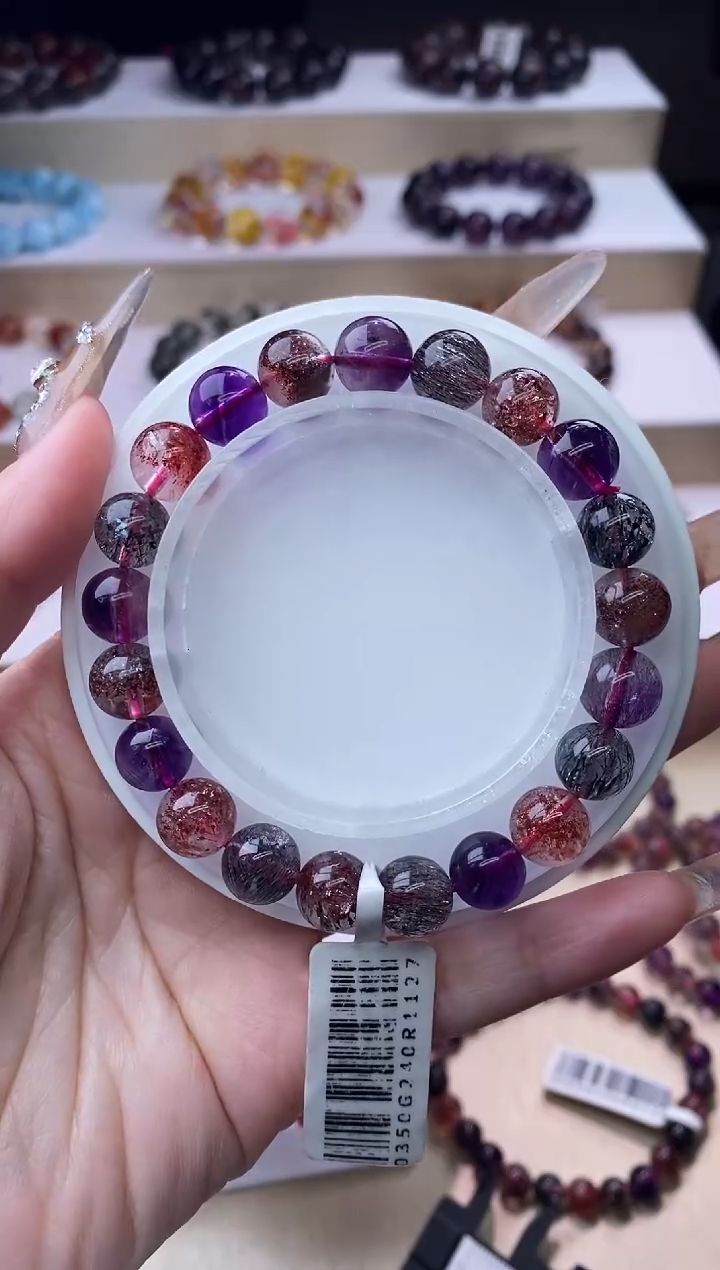 【闪购商品】水晶手链未镶嵌黑加仑超七9m+