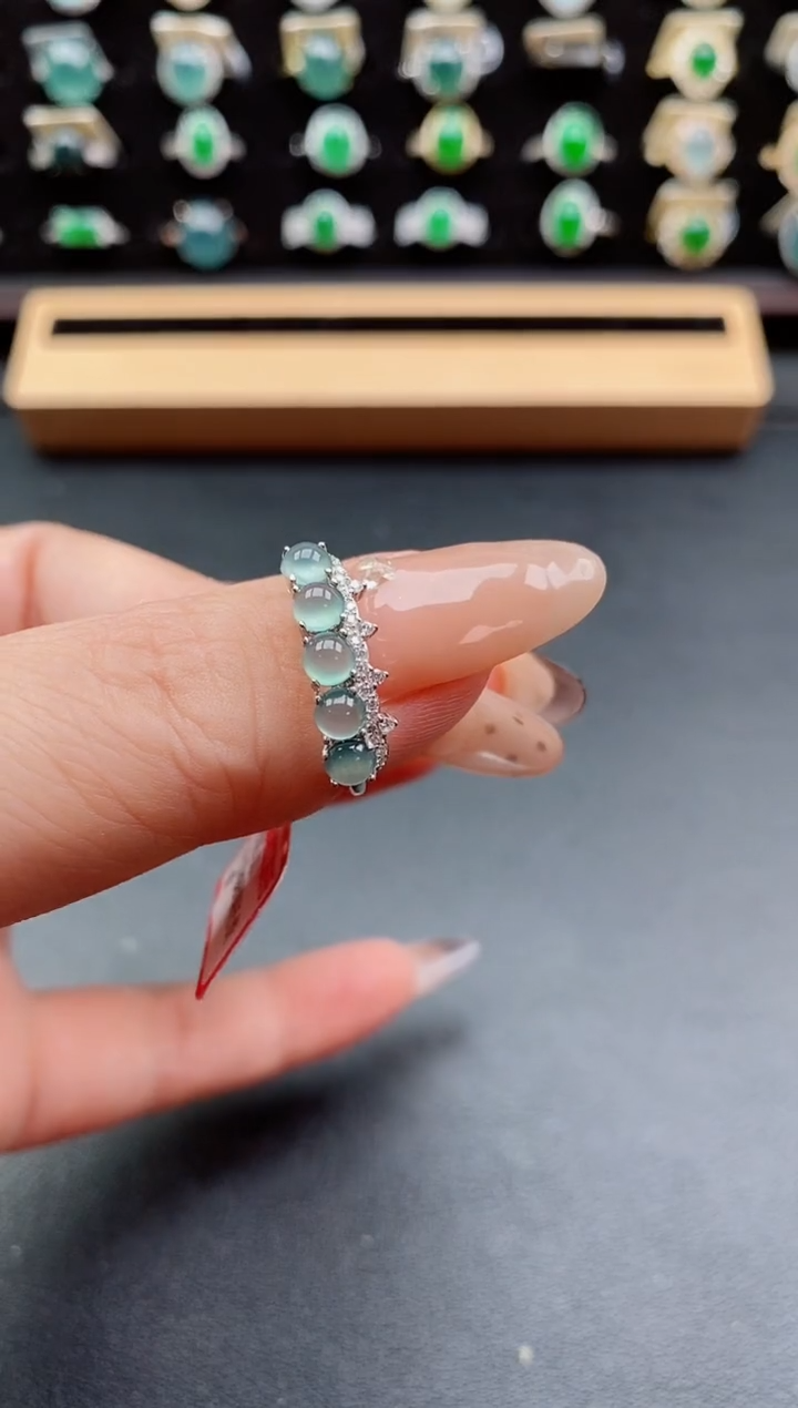 银S925镶嵌戒指翡翠1