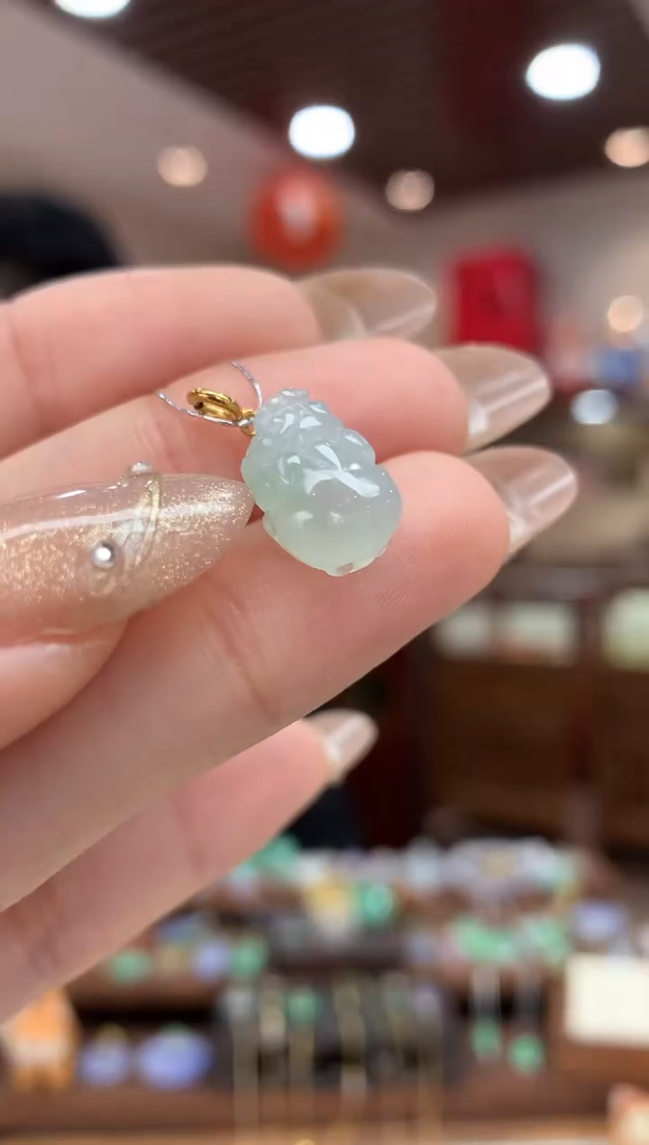 【闪购商品】翡翠吊坠(不含链)18K金镶嵌貔貅