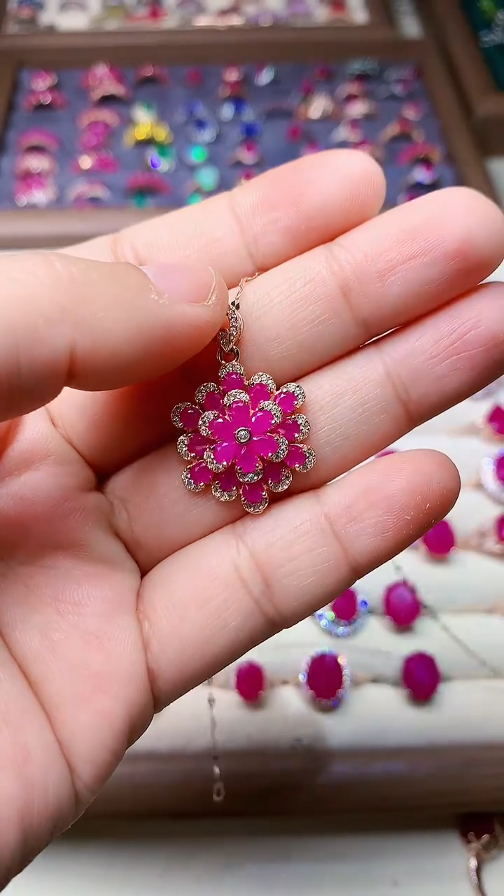 【闪购商品】红宝石颈饰银S925镶嵌000