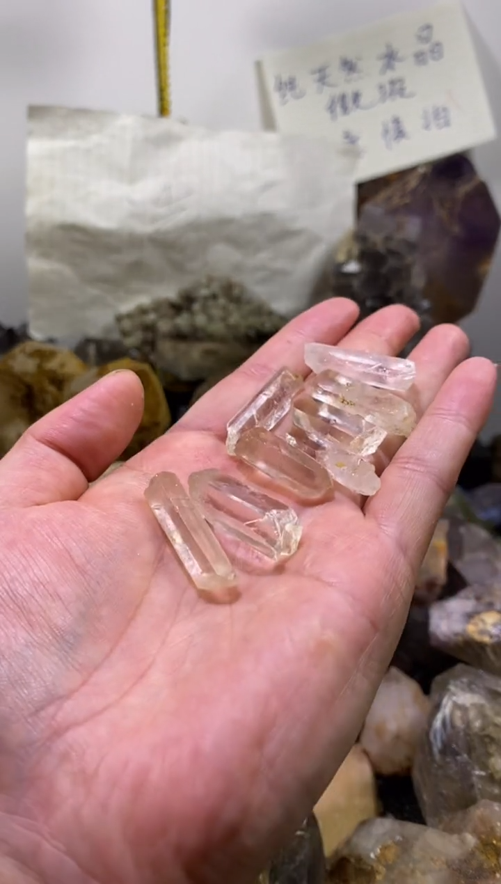 未镶嵌珠宝半成品水晶2号8颗白水晶柱子