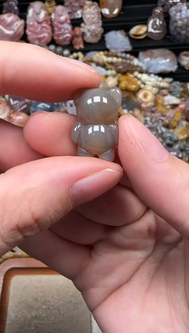 颈饰未镶嵌硅化珊瑚（珊瑚玉）098