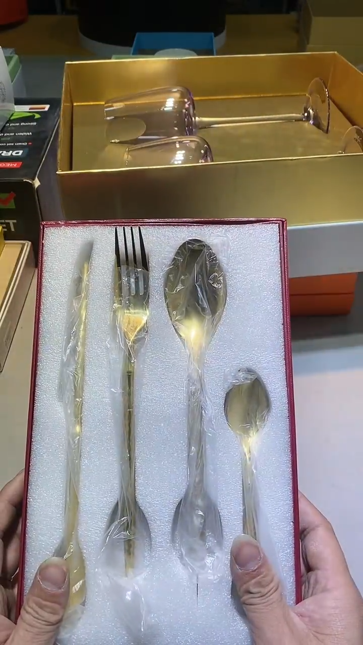 【闪购商品】瓷片11111111111111111