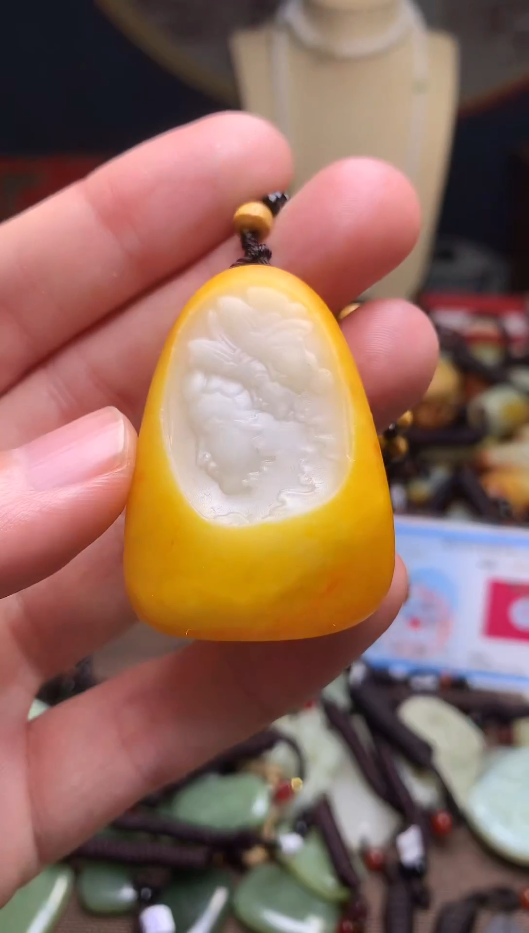 颈饰未镶嵌和田玉新疆料青海料清水和田玉吊坠