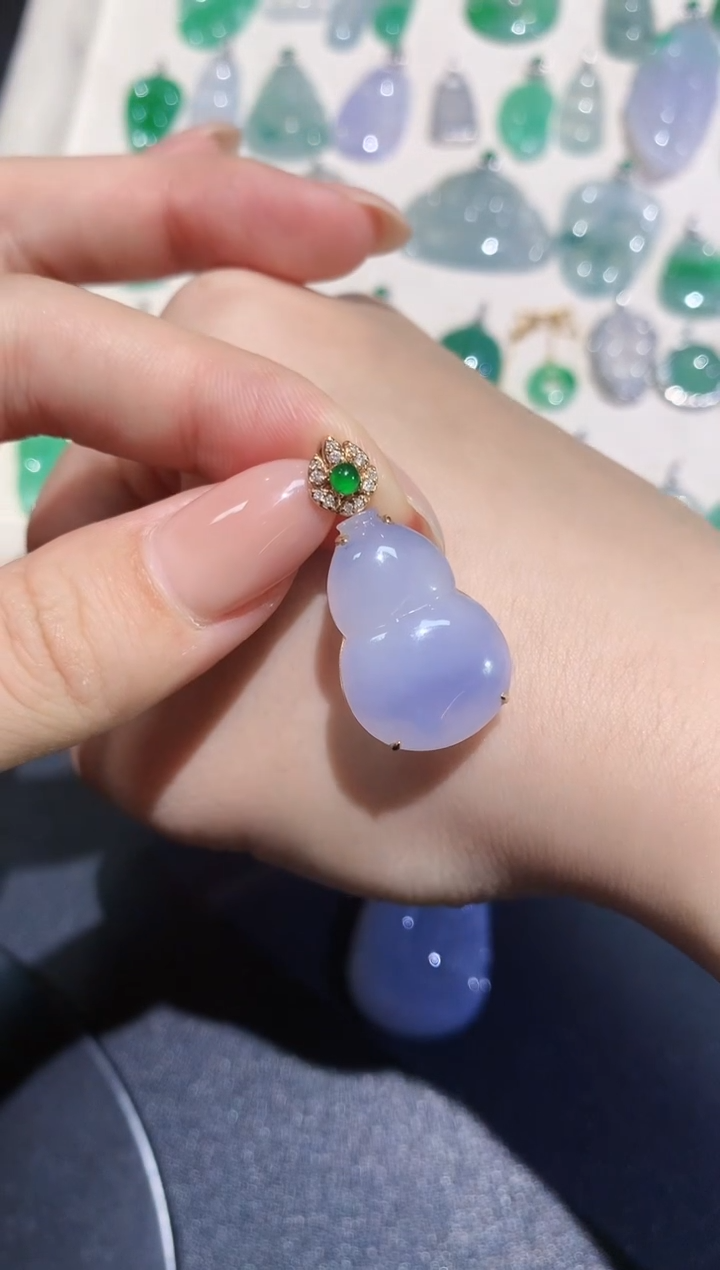 【闪购商品】翡翠吊坠(不含链)18K金镶嵌v179|2980