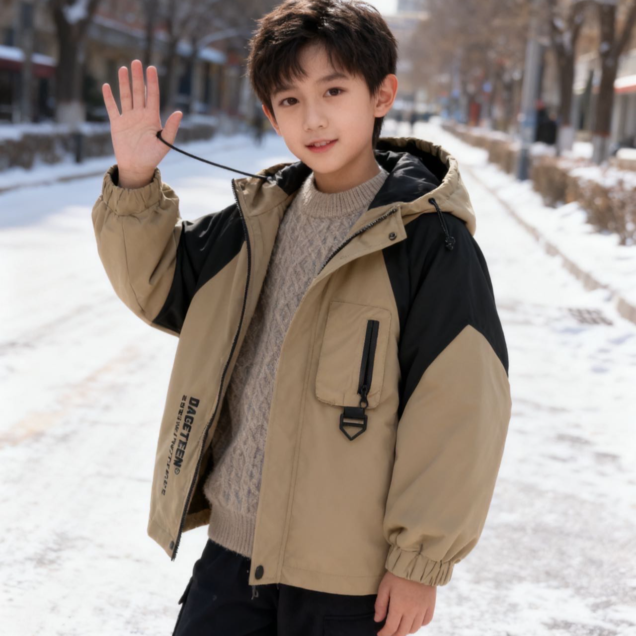 9898939高端专享老林家儿童冬款羽绒服卡其（靠谱）