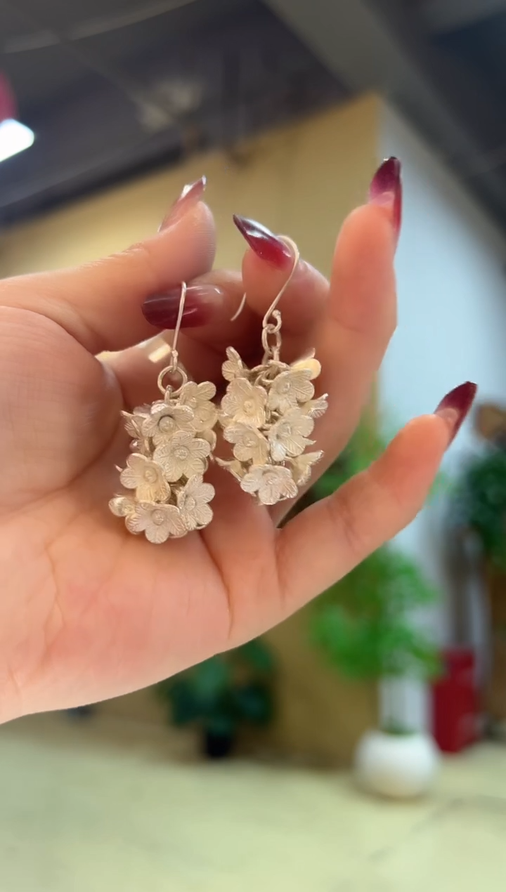 无925银?繁花耳饰