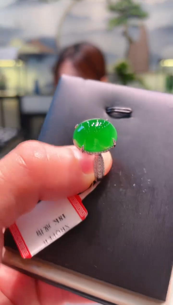 【闪购商品】翡翠颈饰18K金镶嵌A76天然A货翡翠