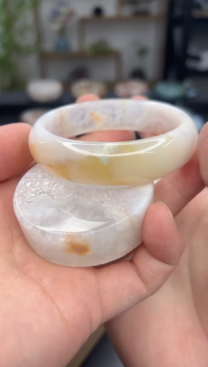 【闪购商品】石英质玉手镯未镶嵌2283(59圈赠送镯心)