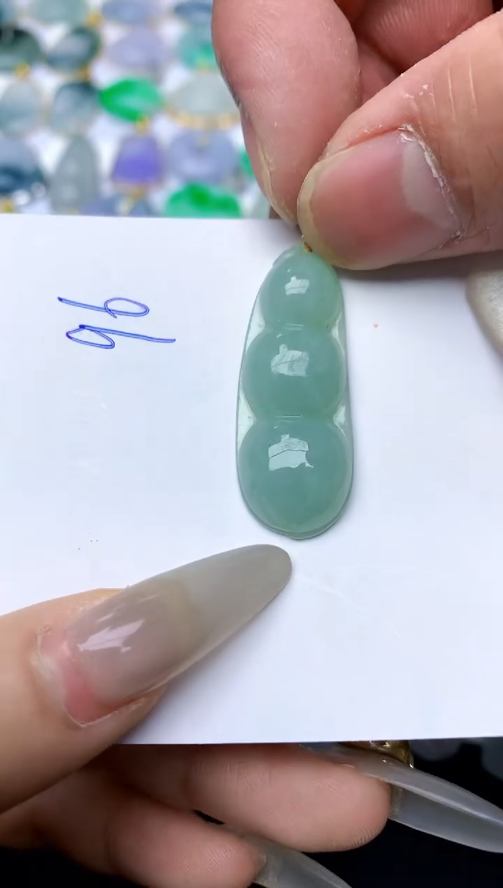 【闪购商品】翡翠颈饰18K金镶嵌天然A货翡翠