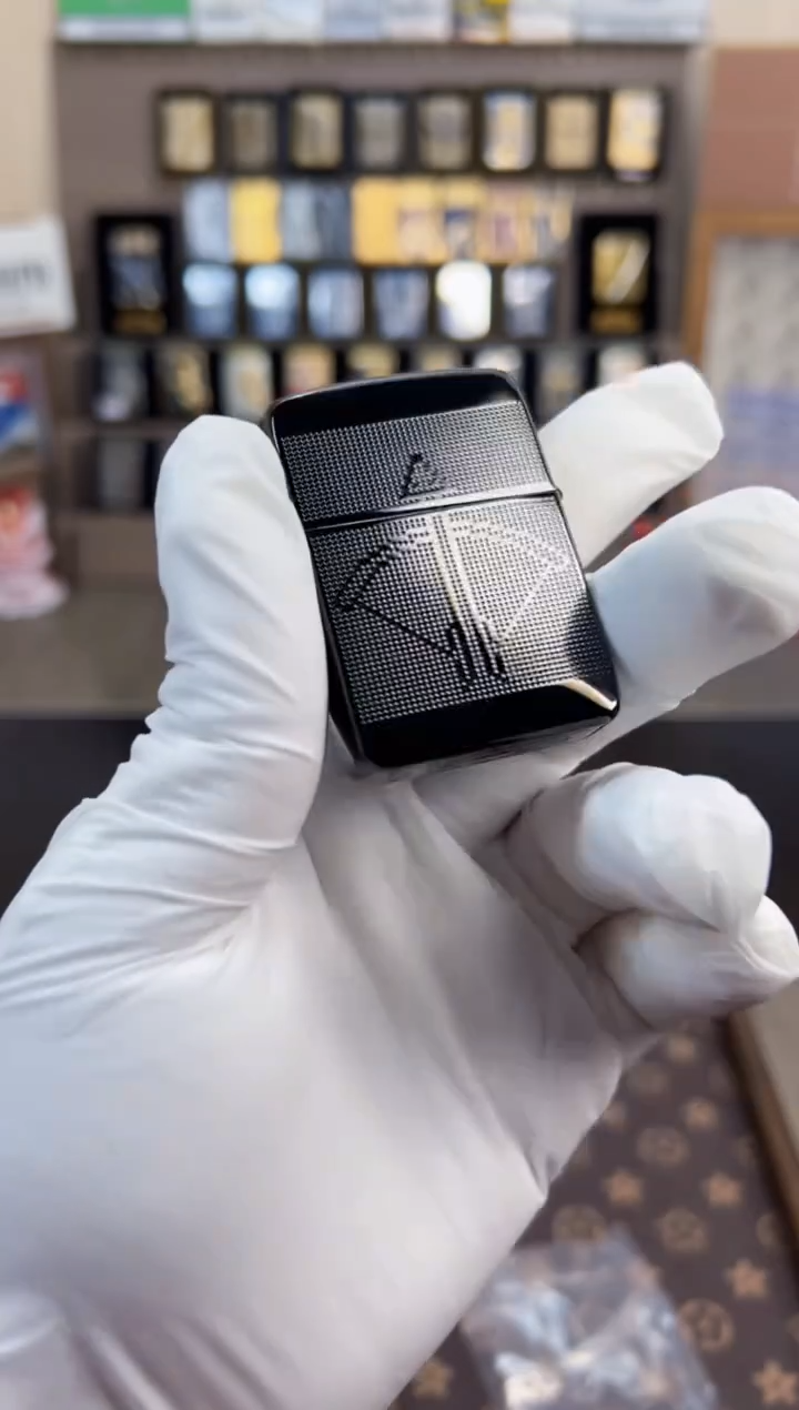 明铬品牌打火机直播间002