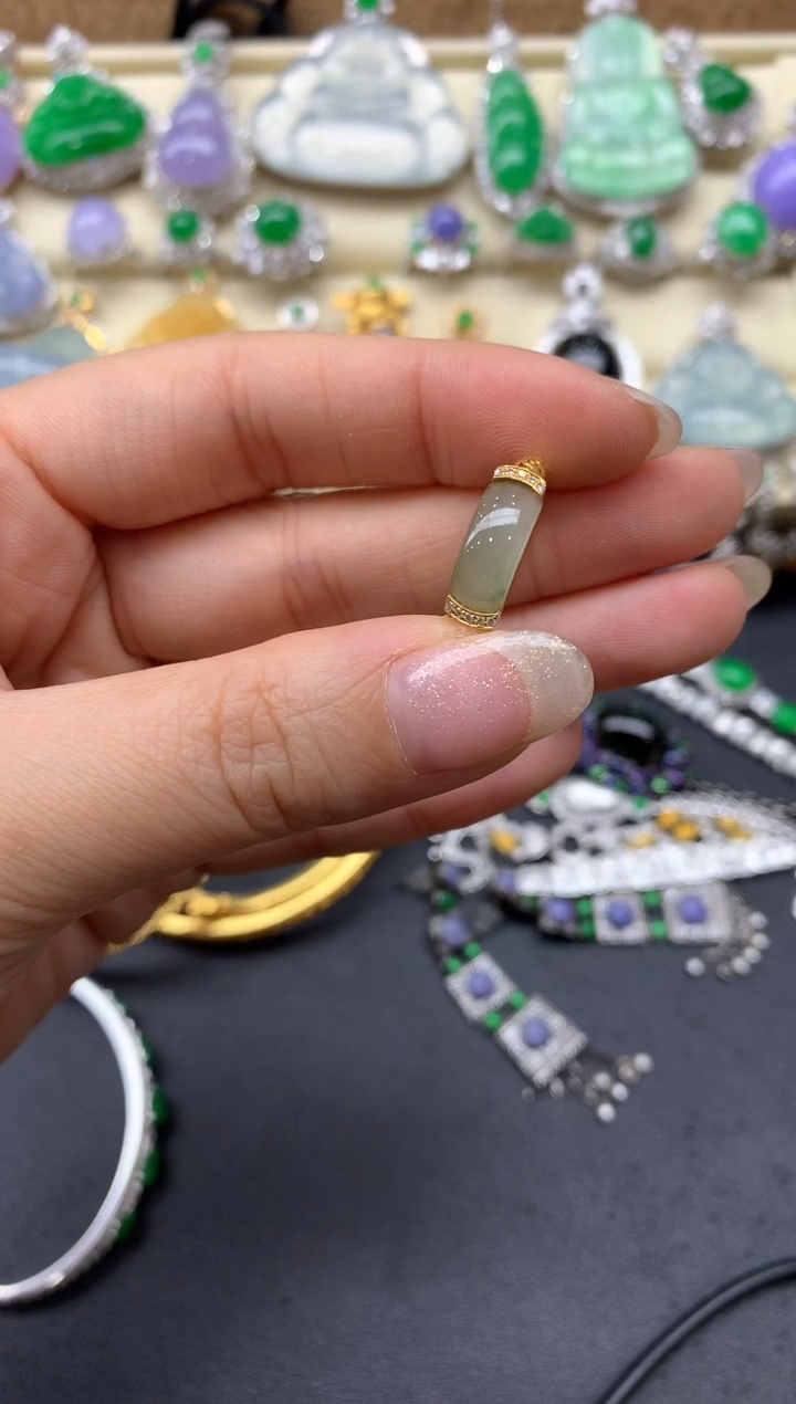 【闪购商品】翡翠戒指18K金镶嵌404-中国好珍宝