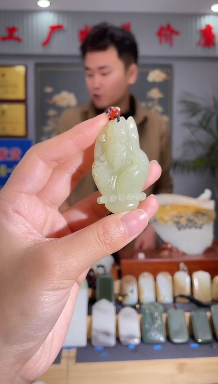 【闪购商品】和田玉颈饰未镶嵌拍一发一 多样性发货