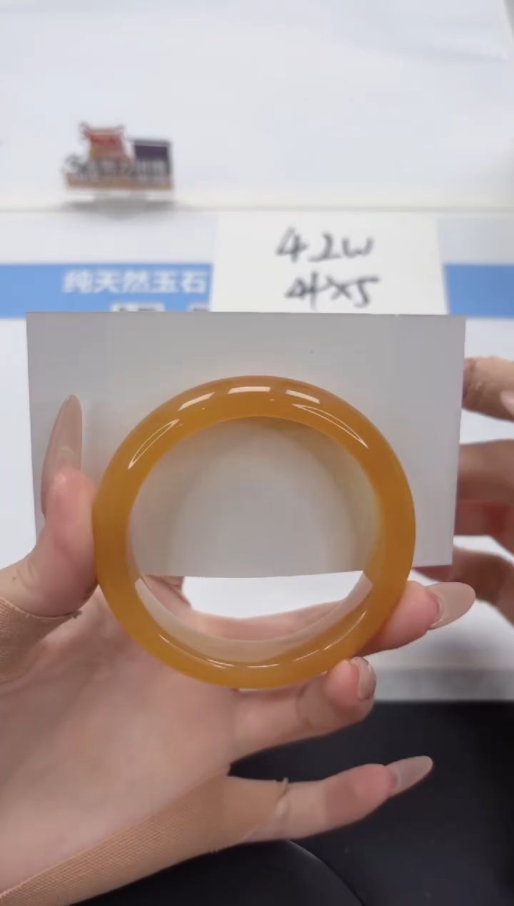 【闪购商品】石英质玉手镯未镶嵌A429-55.5