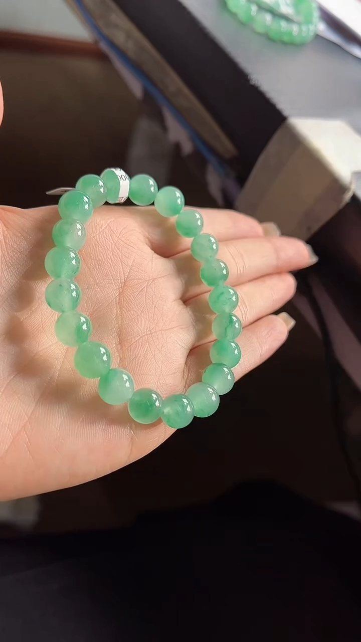 【闪购商品】石英质玉颈饰未镶嵌非洲翠100636021