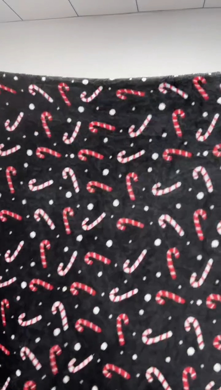 法兰绒2.5X1.5材质面料尺寸以主播介绍为准