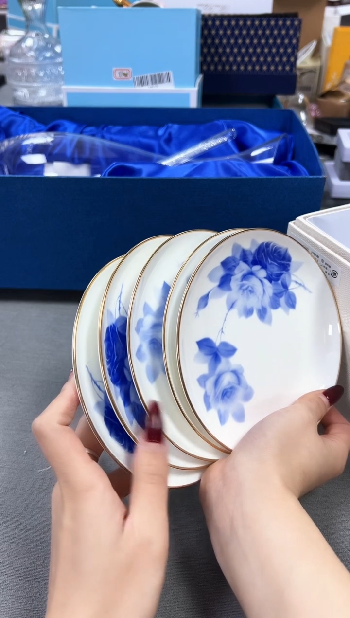 【闪购商品】瓷片新号起号不计成本，点菜就漏