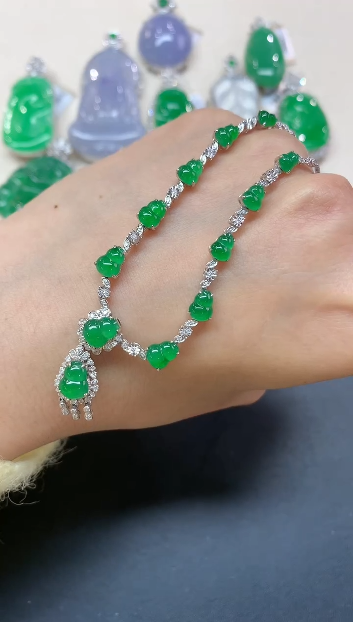 【闪购商品】翡翠18K金镶嵌项链A72|19800