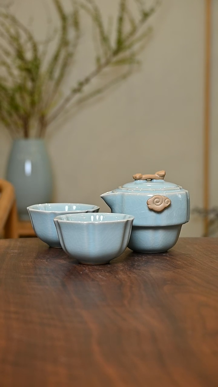 祥云快客一壶二杯 天青 微瑕 朱家汝窑款