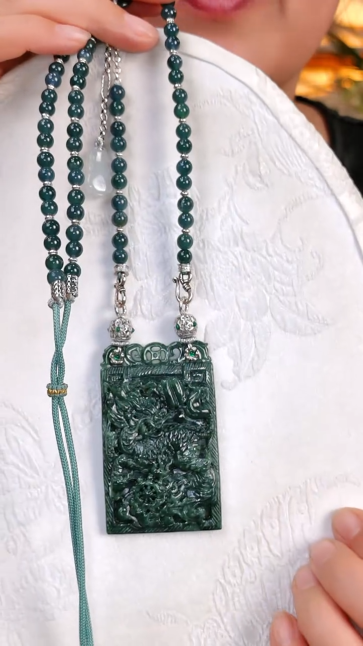 颈饰未镶嵌翡翠国风