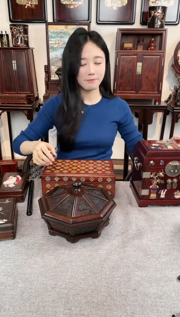 【闪购商品】红酸枝木类成套家具果盘