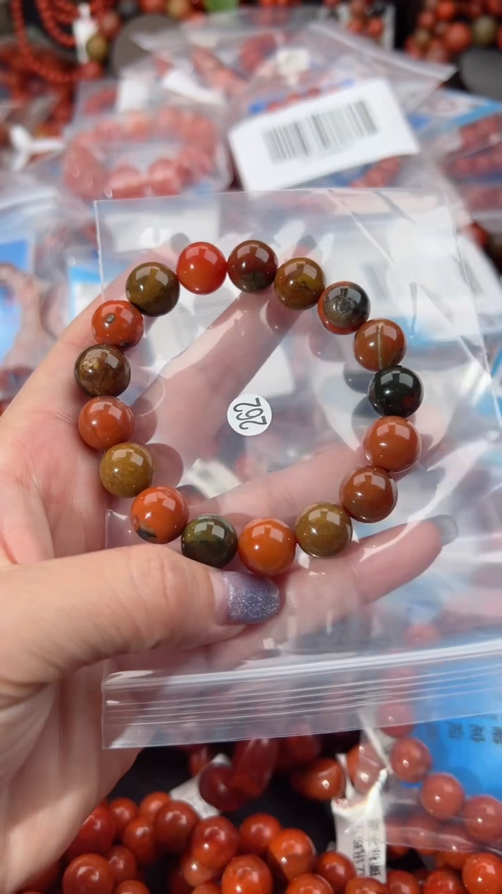 【闪购商品】南红玛瑙手串未镶嵌12+