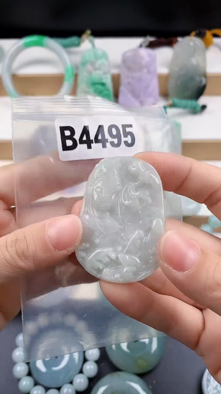 颈饰未镶嵌翡翠天然翡翠吊坠挂件