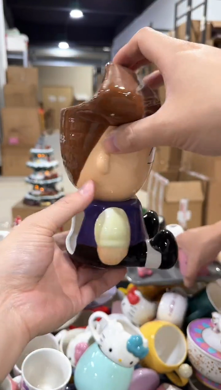 瓷片花轮火锅罐摆件