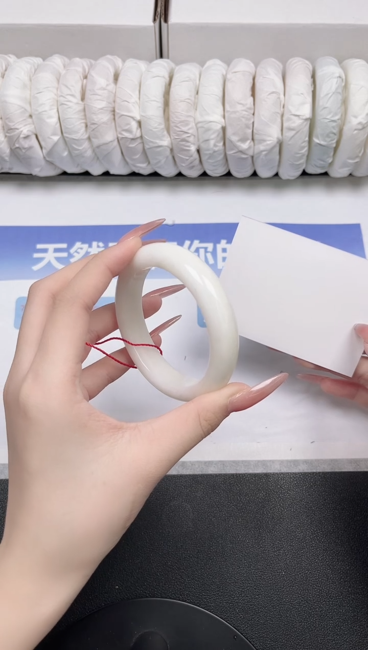 未镶嵌手镯石英质玉23-53.2