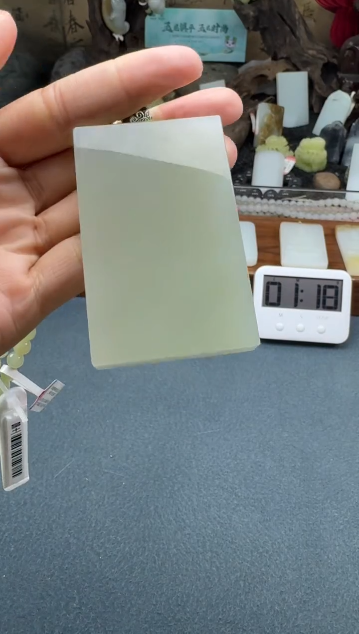 【闪购商品】和田玉颈饰未镶嵌开心