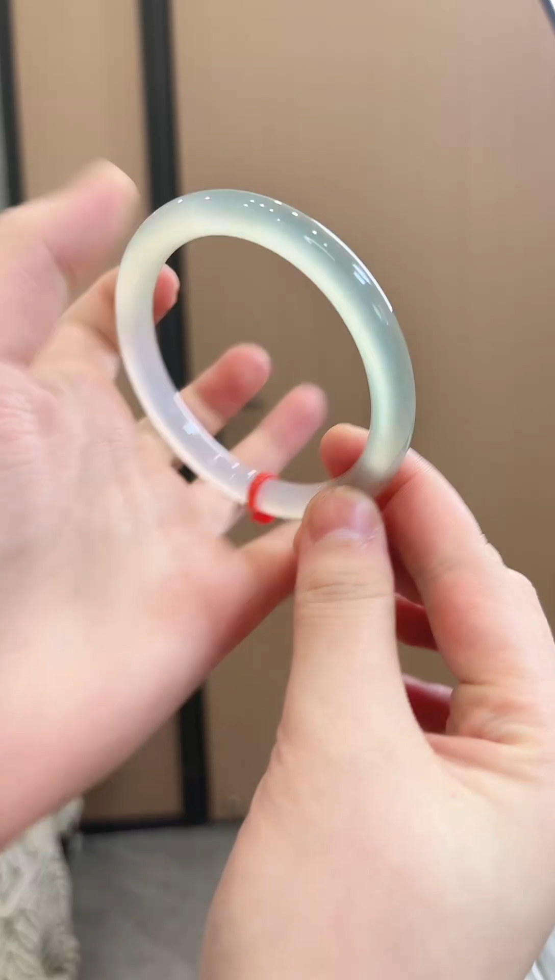 手镯玛瑙/玉髓未镶嵌61-62卡8半山