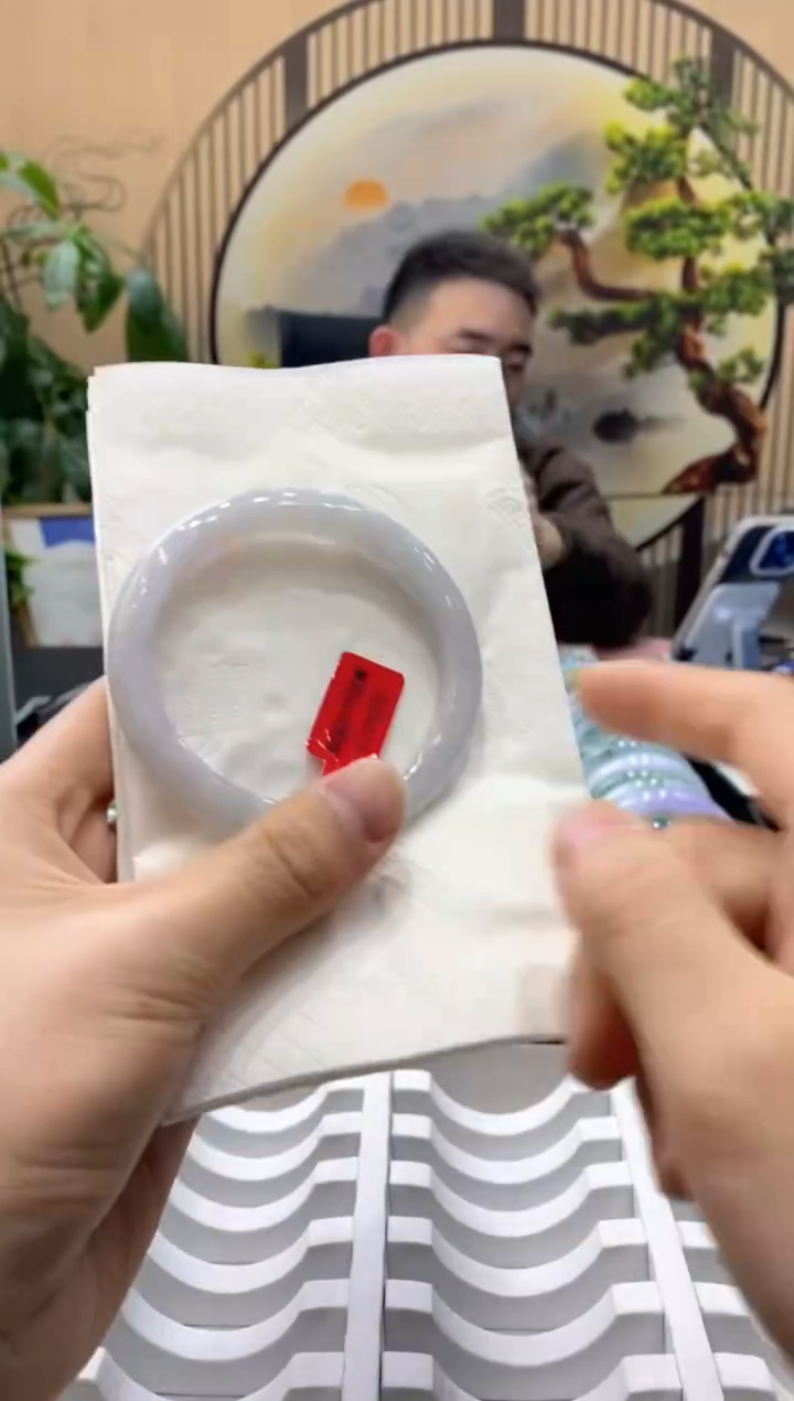 【闪购商品】翡翠手镯未镶嵌000011542