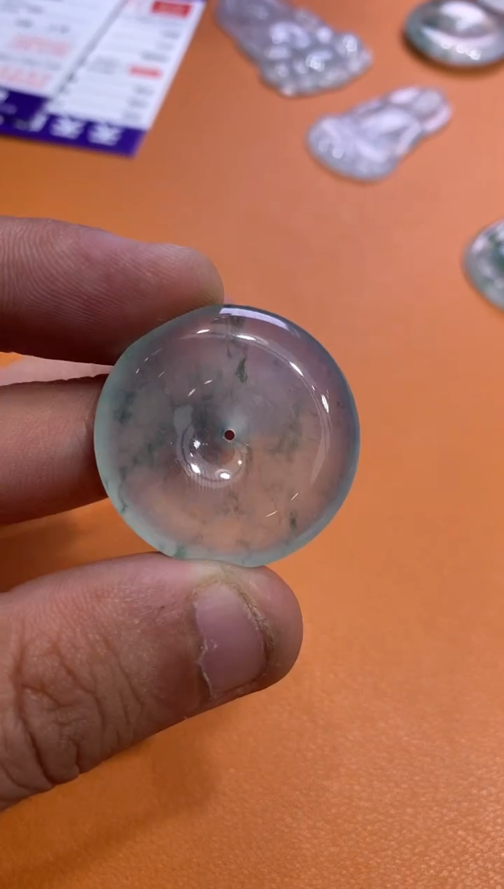 【闪购商品】翡翠颈饰未镶嵌扣子16800