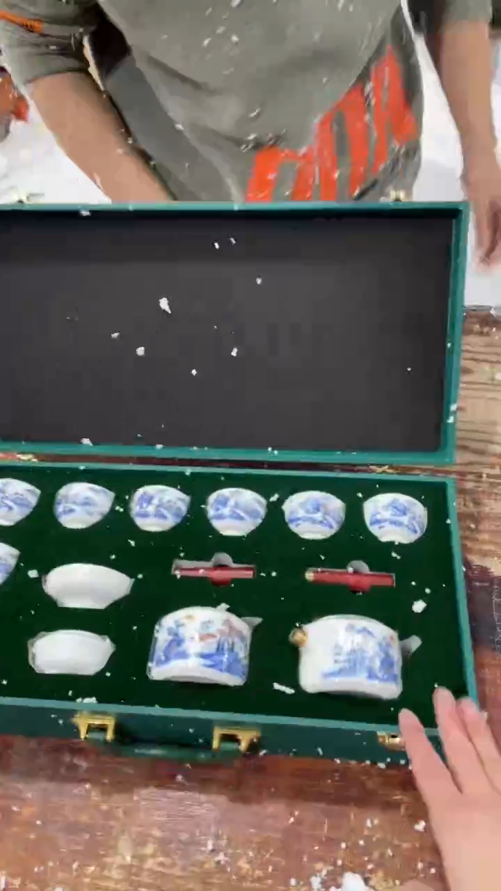 【闪购商品】瓷片黑马茶具甄选链接@@LS