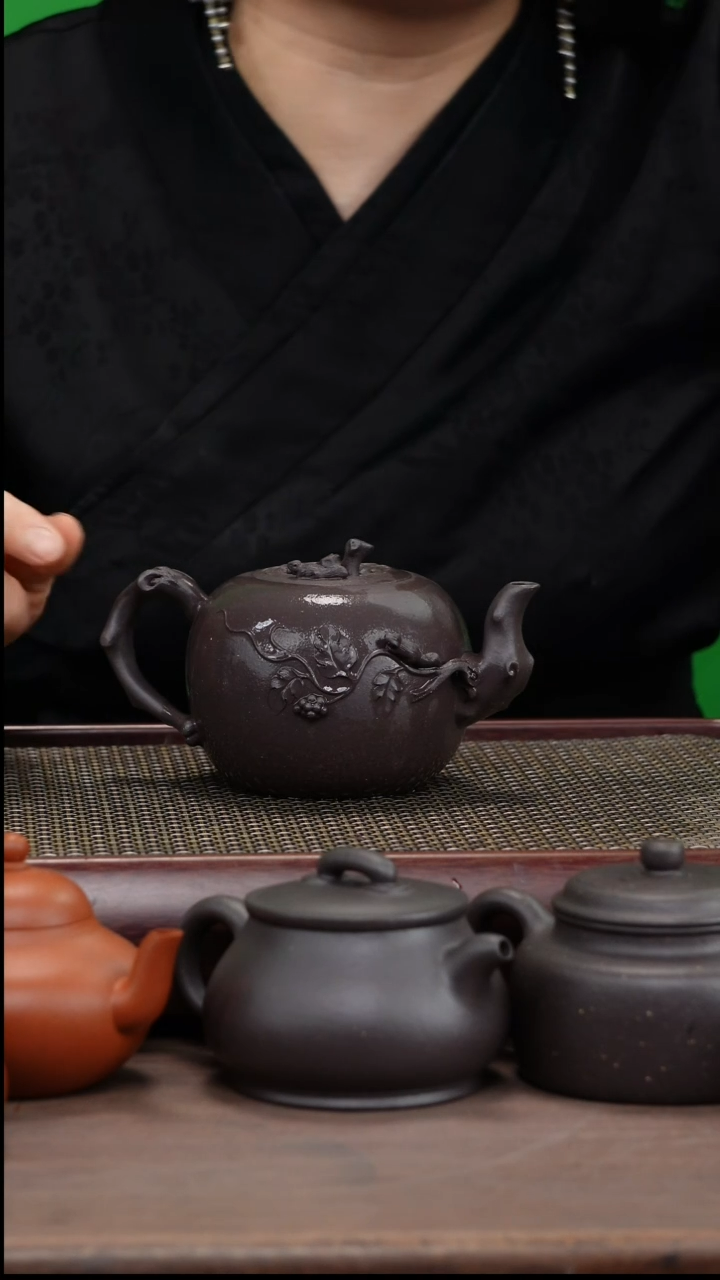 【闪购商品】紫砂茶壶全手工天青泥松鼠葡萄壶